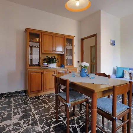 Apartment Sguardi Teuladesi *